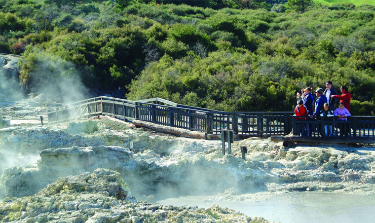 บัตรเข้าชมอุทยานความร้อนใต้พิภพเฮลส์เกต (Hells Gate Geothermal Park)